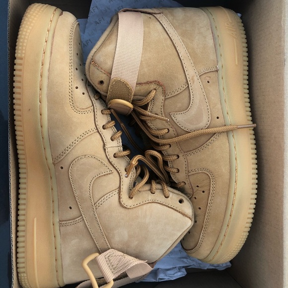 WOMENS/GS NIKE AIR-FORCE 1s